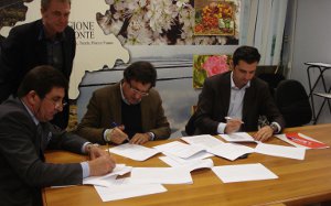 firma del Programma di educazione etica alimentare/agricola/ambientale del Piemonte